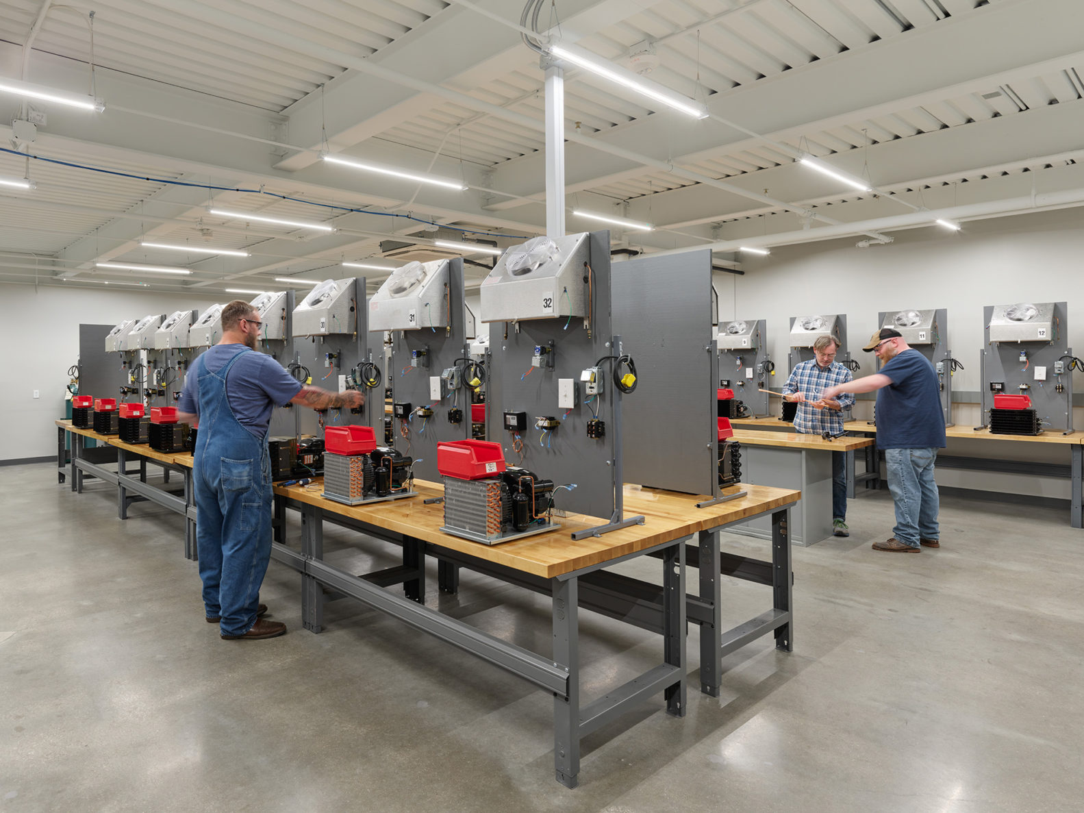 McCownGordon Construction completed renovations at Metropolitan Community's College Advanced Manufacturing Institute