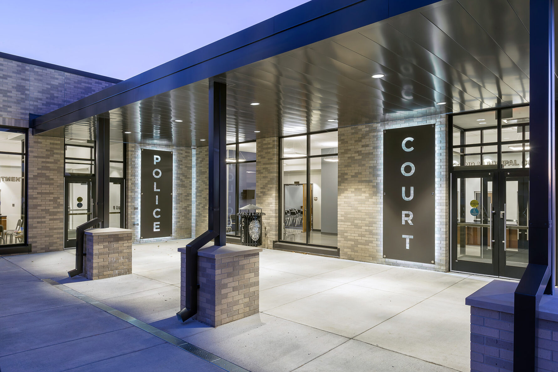 The exterior entryway to the municipal court at the Great Bend Justice Center