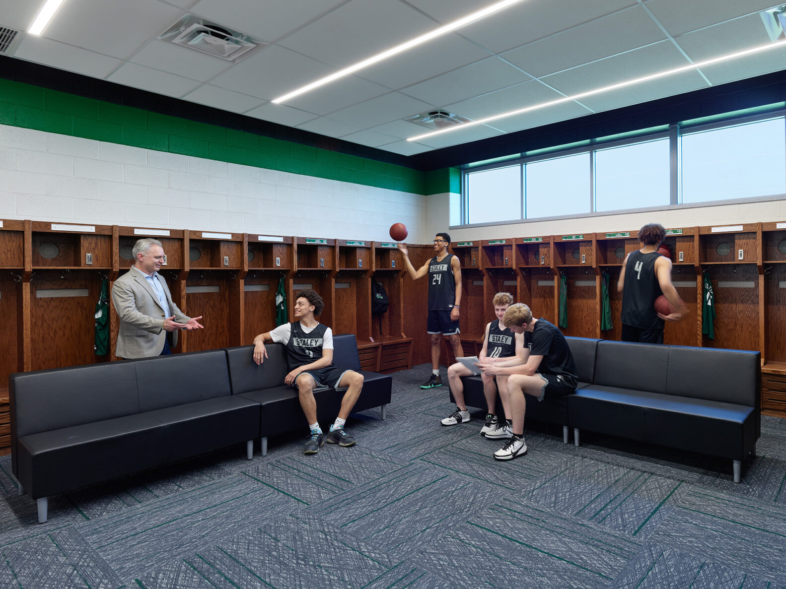 Stanley High school - North Kansas City 2020 Bond - Locker Room